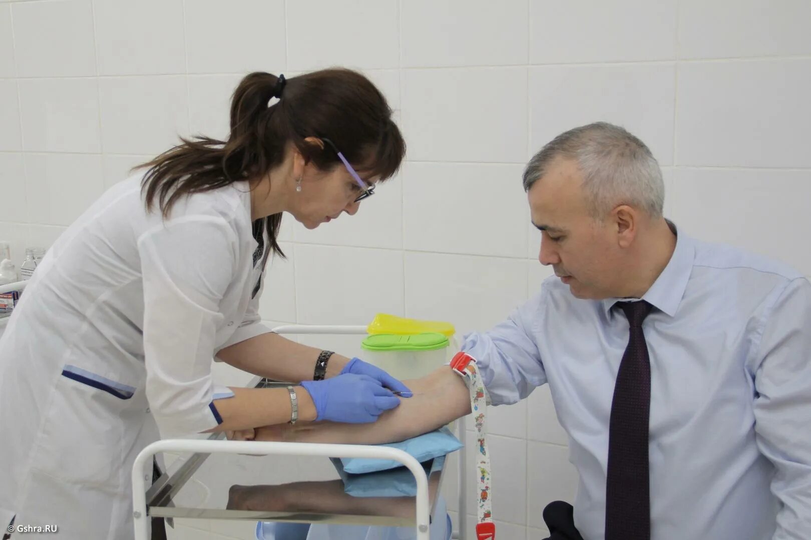 Глав врач тахтамукайской црб. Врачи тахтамукайской больницы. Врачи тахтамукайской больницы. Тахтамукайская црб. Тахтамукайская црб главный врач.