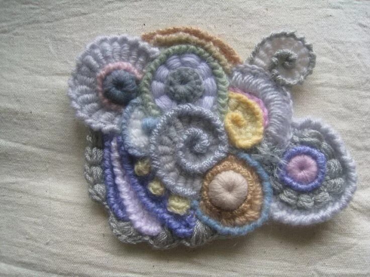 Вязание крючком техника фриформ. Вязание фриформ. Скрамбли. Фриформ крючком скрамбли. Скрамбль вязание крючком.