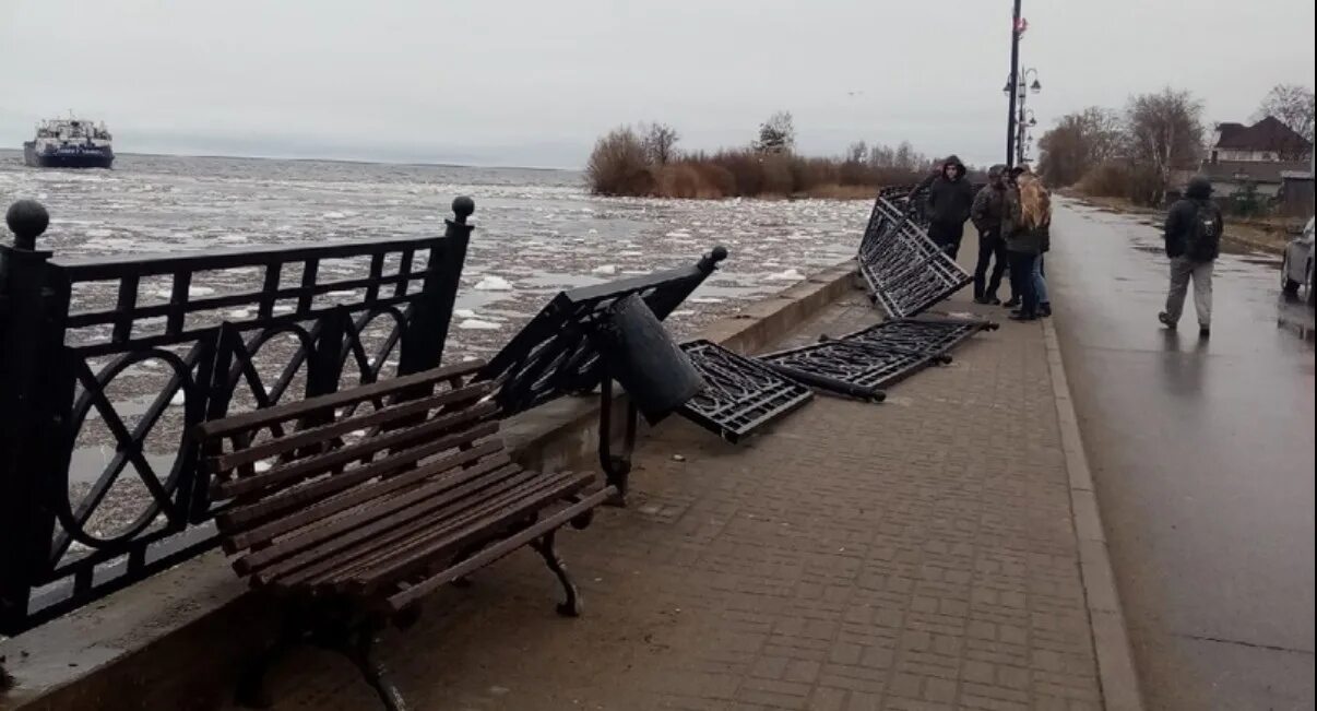 Происшествия в белозерске. Белозерск последние новости. Самоизлив скважины в белозерске. Церковь спаса всемилостивого белозерск. Церковь спаса всемилостивого белозерск.