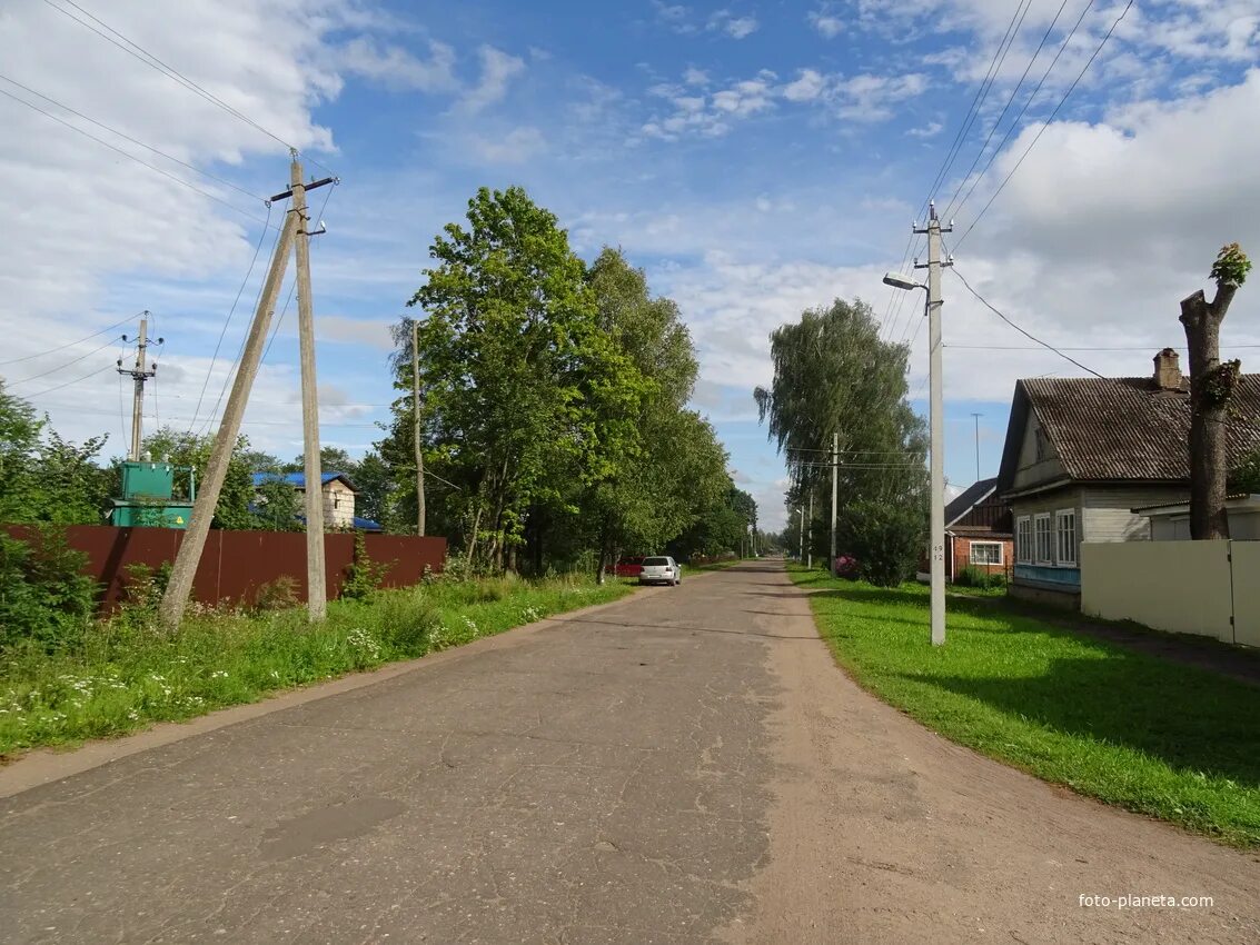 Улицы города гдов псковской области. 58к-19 дорога. Деревня каменный конец. Гдов крепость. Колоколово гдовский район.