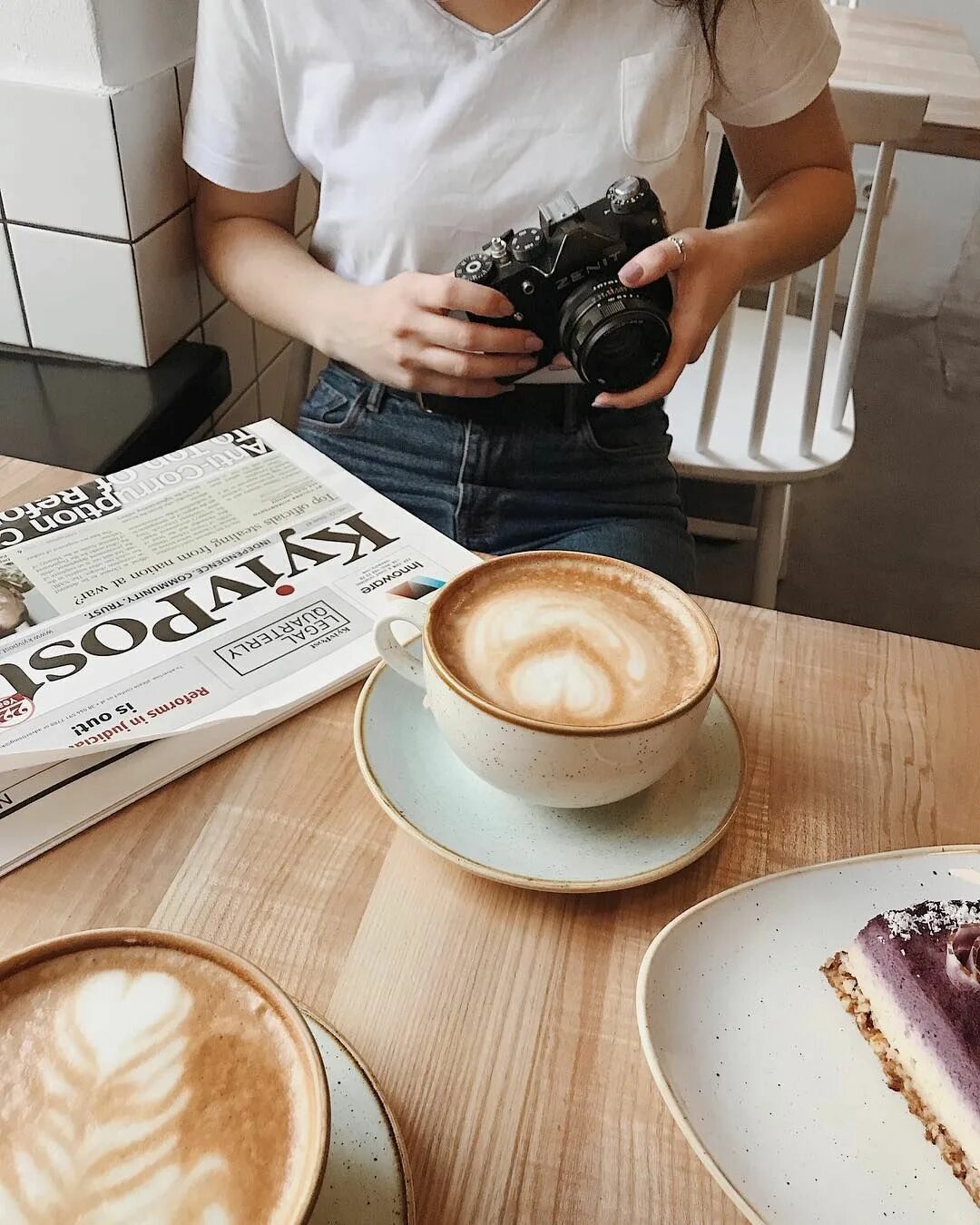 Про кофе кофейня. Про кофе кофейня. Мешки из под кофе в интерьере. Бодрая сова кофейня. Про кофе томск.