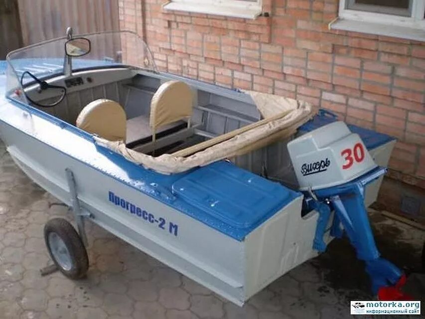 Лодка прогресс 4л. Алюминиевая лодка прогресс 2м. Мотолодка прогресс 2м. Progress 2. Моторная лодка прогресс 2м.