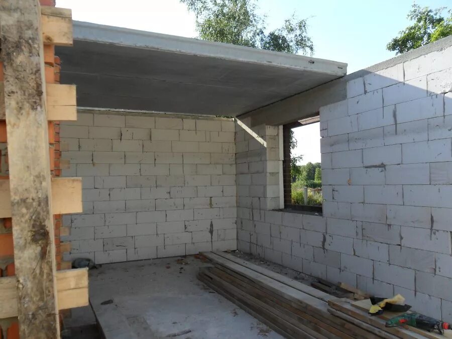 Армопояс в 2 арматуры. Армопоясс плитой перектия. Армопояс под плиты. Армопоясс плитой перектия. Армопояс под плиты.