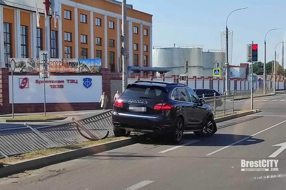 Брест новости сегодня свежие. Новости бреста. Новости бреста. Брест новости сегодня свежие. Главная дорога до перекрестка.