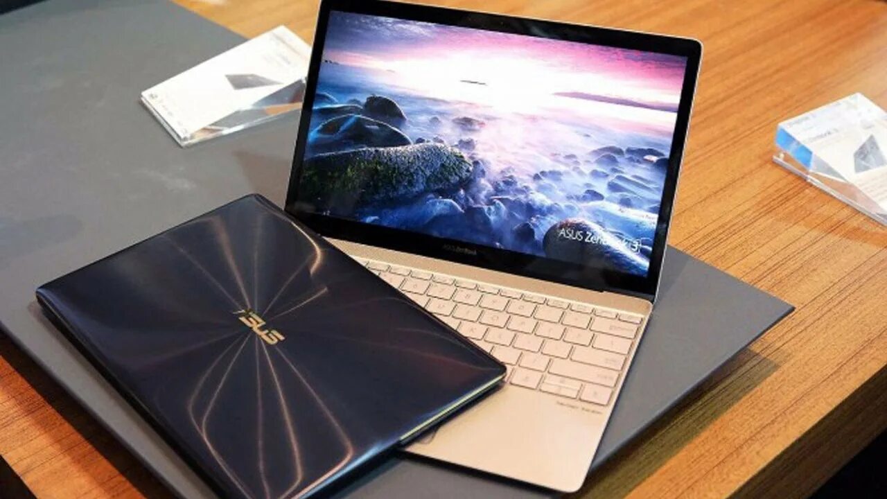 Asus zenbook i7 ssd. ASUS ZENBOOK 3. Асус зенбук Эйр 13 2017. MACBOOK ASUS ZENBOOK. ASUS макбук макбук ноутбук.