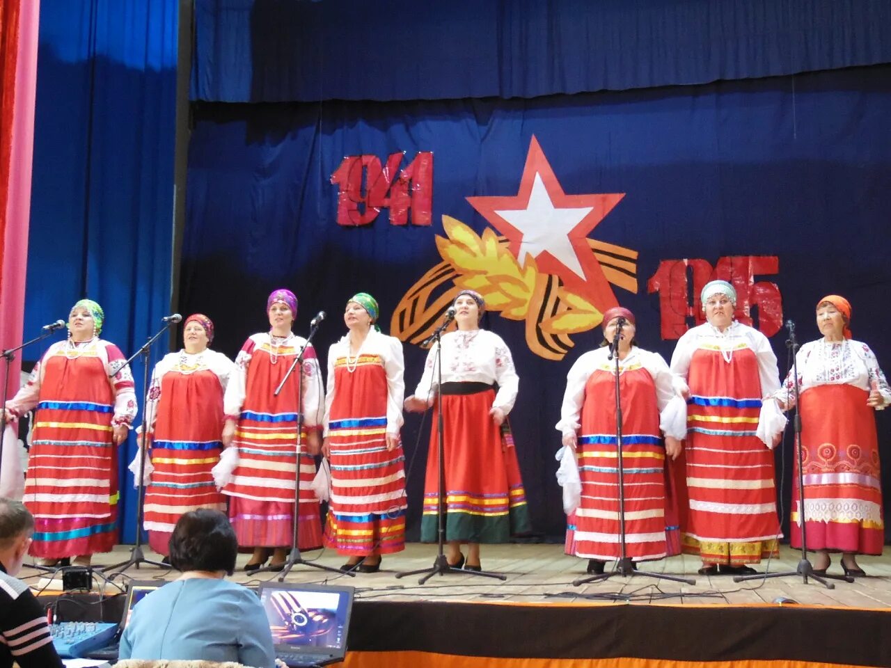 Погода в мамоновке. Концерт самодеятельности в Тюмени. Концерт самодеятельности Новичихинского района. Концерт художественной самодеятельности Приаргунск. Село Мамоновка Верхнемамонского района Воронежской области.