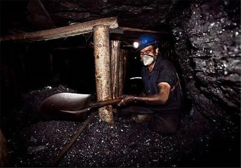 Угольные Шахты в Боринаже. Добыча угля в шахте. Шахтная добыча угля. Каменный уголь шахта