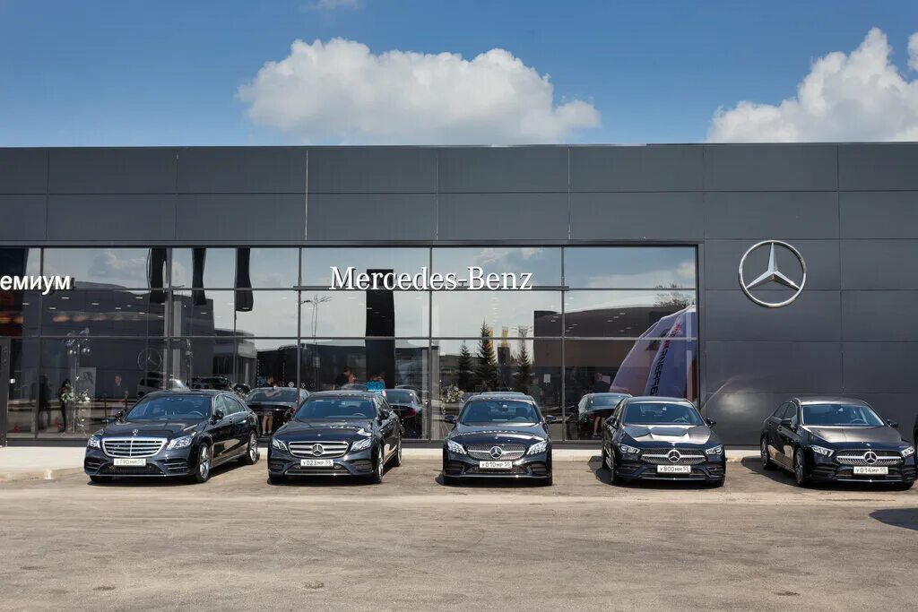 Мерседес бенц c class 2019. Мерседес бенц омск. Мерседес бенц омск. Mercedes-benz c-class (w205). Мерседес c350 купе.