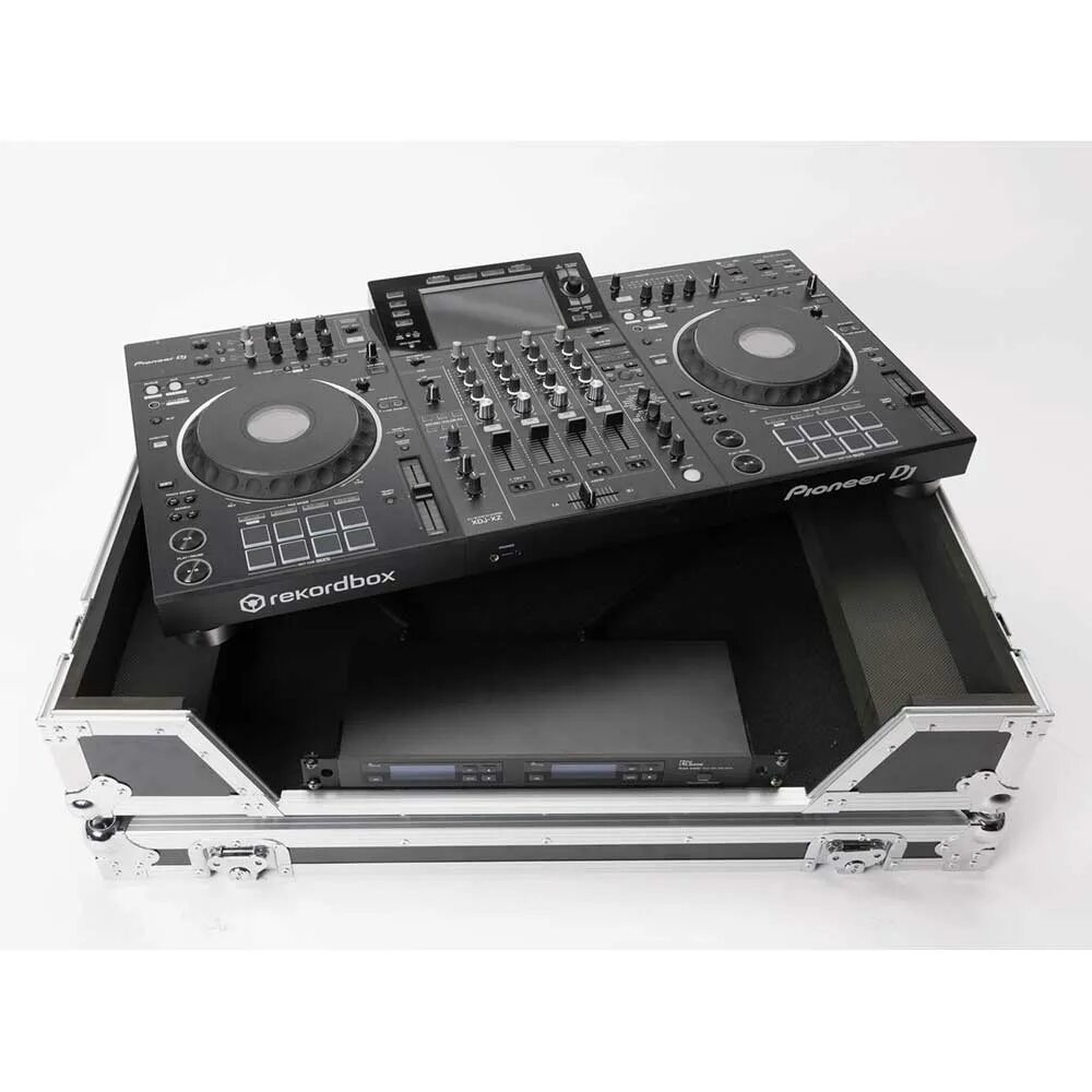 Pioneer xdj xz. Pioneer DJ XDJ-XZ. Pioneer XDJ XZ 4. DJ контроллер XDJ XZ.