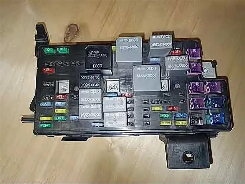 Предохранители хендай соната тагаз. Блок предохранителей соната тагаз 2. Блок предохранителей соната тагаз 2. Реле бензонасоса хендай соната тагаз 2. Блок предохранителей соната тагаз 2.