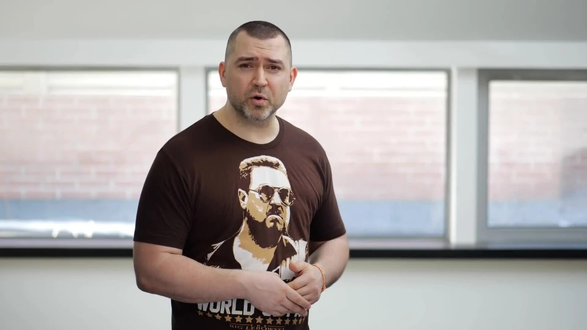 Тубус шоу. Тубус шоу. Тубус шоу мемы. Тубус шоу плохой сигнал. Тубус шоу.