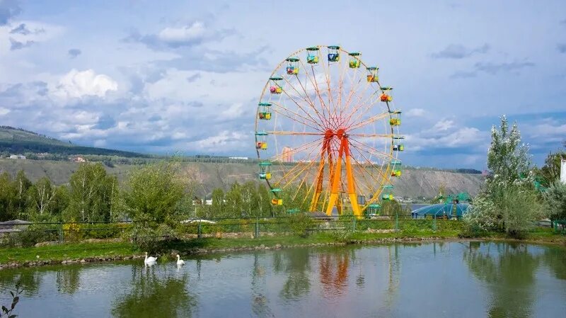 парк роев ручей аттракционы. роев ручей аттракционы. парк аттракционов роев ручей красноярск. парк флоры и фауны роев ручей в красноярске. роев ручей аттракционы.