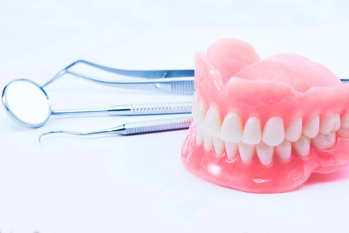 Стоматолог цена отзывы. Акри фри зубные протезы. Нейлоновый микропротез 1-3 зуба. Акри фри ACRY f711 термопластмасса. Нейлоновый протез ACRY-free.