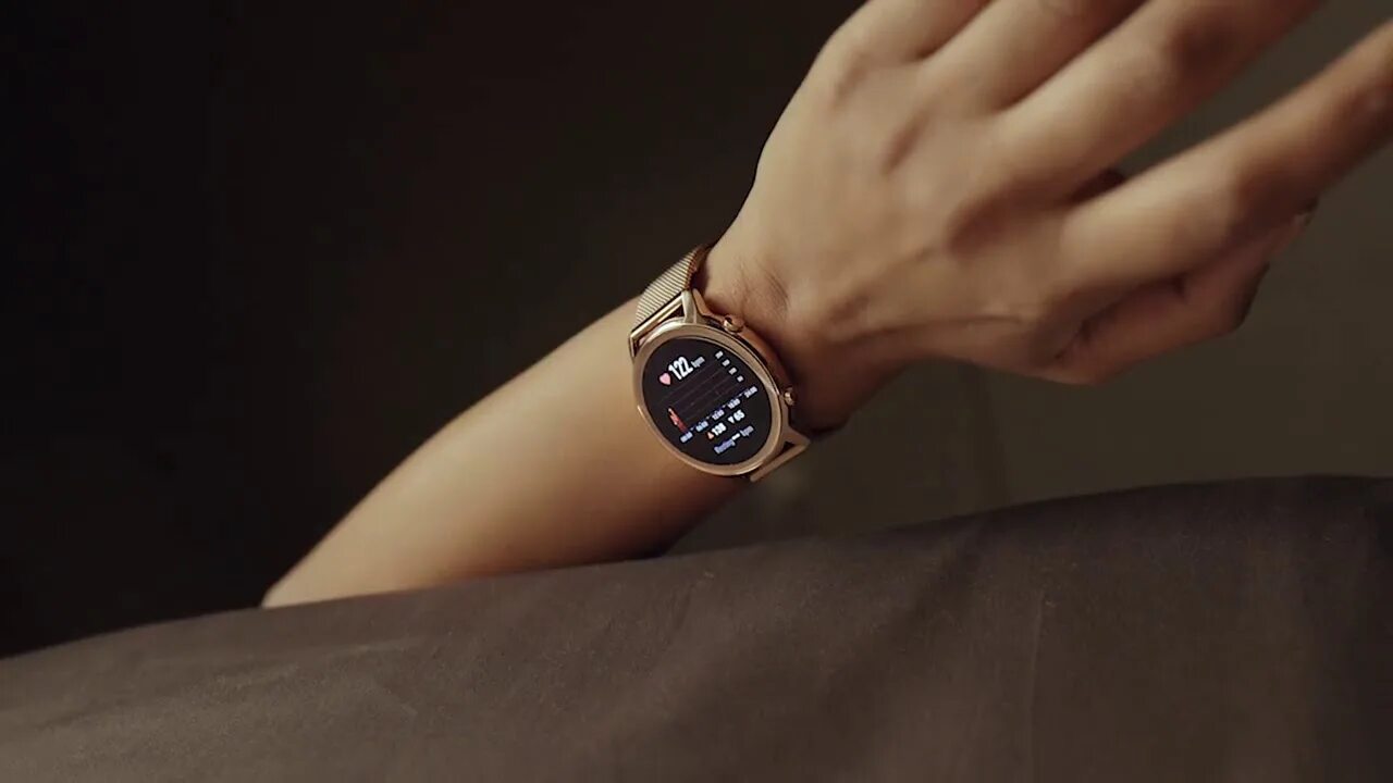 Honor magic 2 gold. Смарт-часы honor watch magic 2 hbe-b39. Honor magic watch 2 42mm gold. Хонор мэджик вотч 2. Смарт часы хонор мэджик вотч 2.