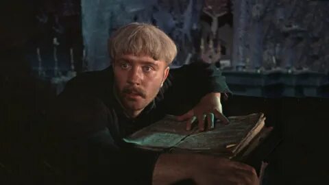 Жас қыздың алғашқы оральды секс видеосы