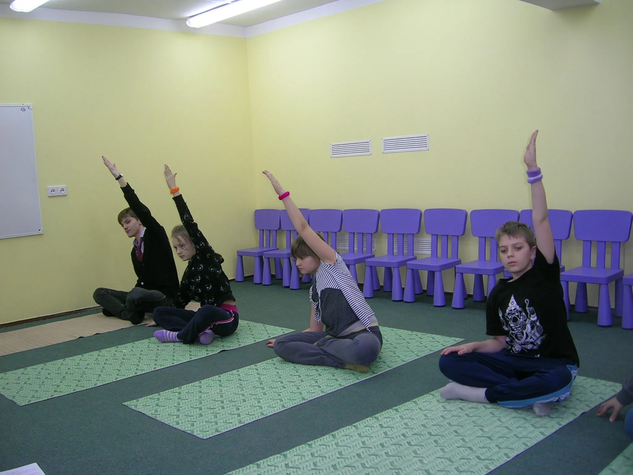 клиника лазерной микрохирургии глаза. нейропсихологическая коррекция растяжки. мед-7 мрт на 1905. кабинет офтальмолога. калуга ул.