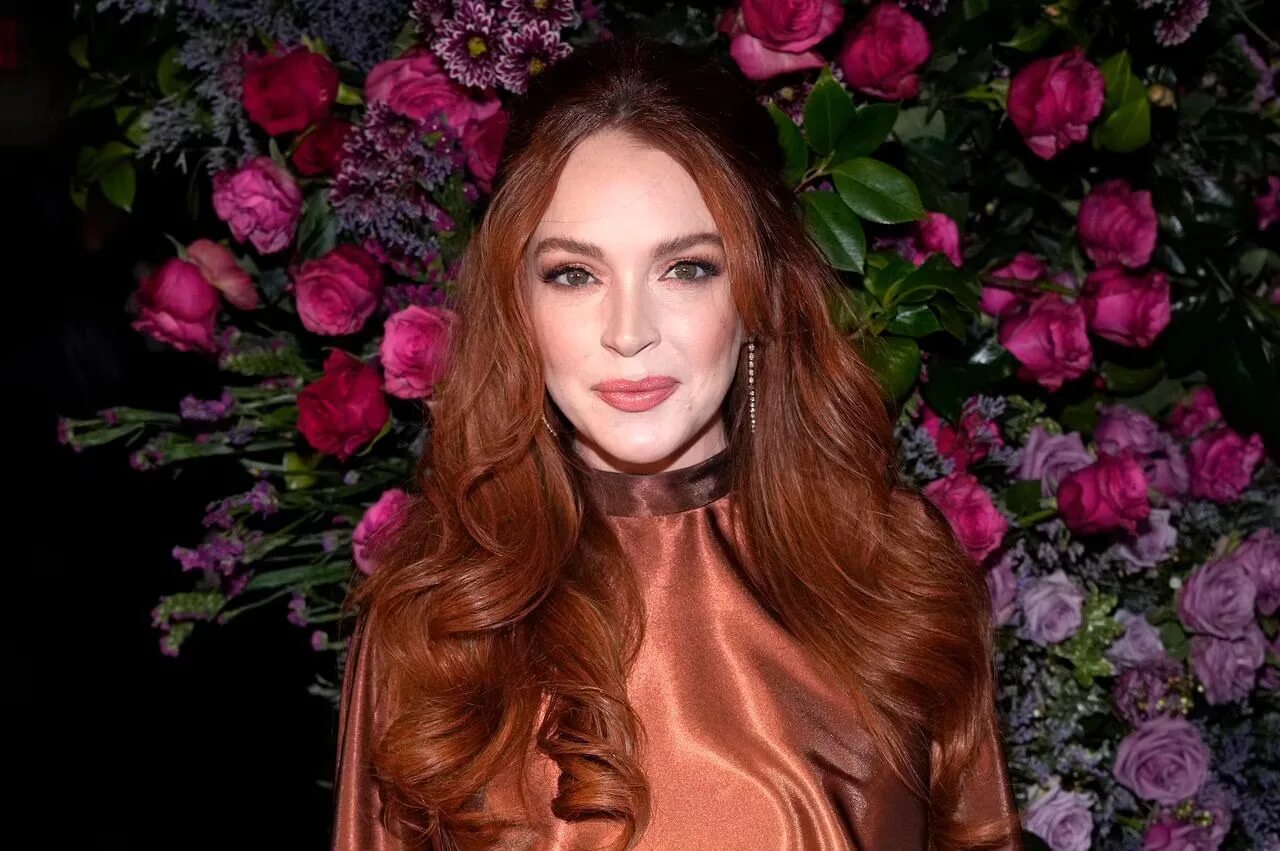 Линдси лохан беременна. Линдси Лохан 2023. Линдсей Лохан 2023. Lindsay Lohan 2023 сейчас. Линси Лохан 2022.