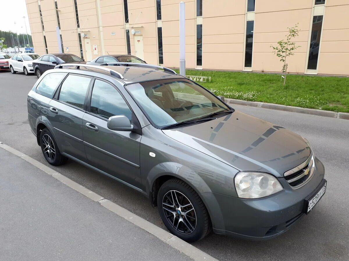 Накладки шевроле лачетти универсал. Шевроле Лачетти универсал 1.6. Chevrolet Lacetti 2011 универсал. Chevrolet Lacetti 2013 универсал. Chevrolet Lacetti 2004 универсал.