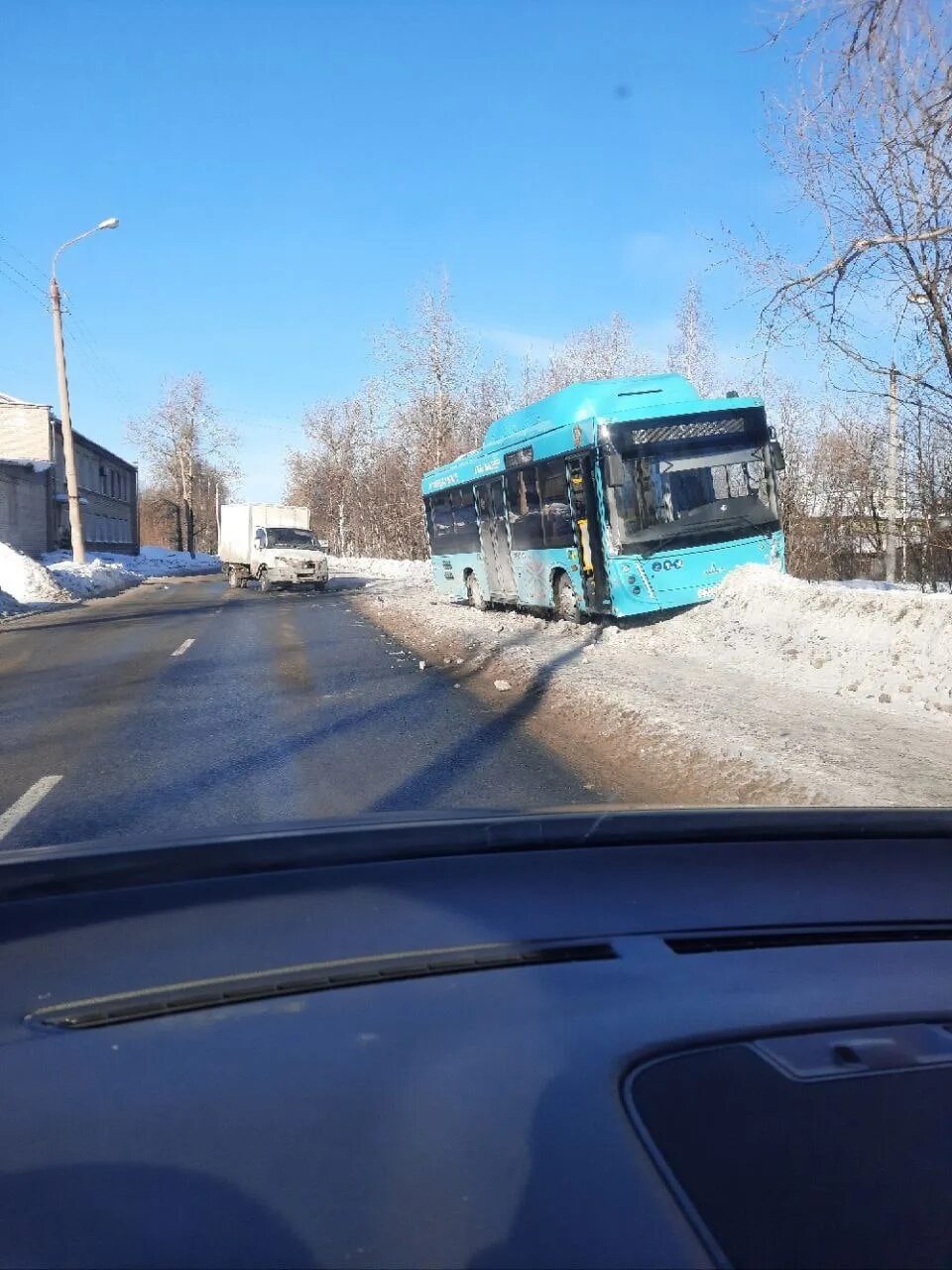 Исакогорка архангельск автобус. Рельсовый автобус архангельск исакогорка. Исакогорка архангельск автобус. Автобус архангельск холмогоры. Исакогорка архангельск автобус.