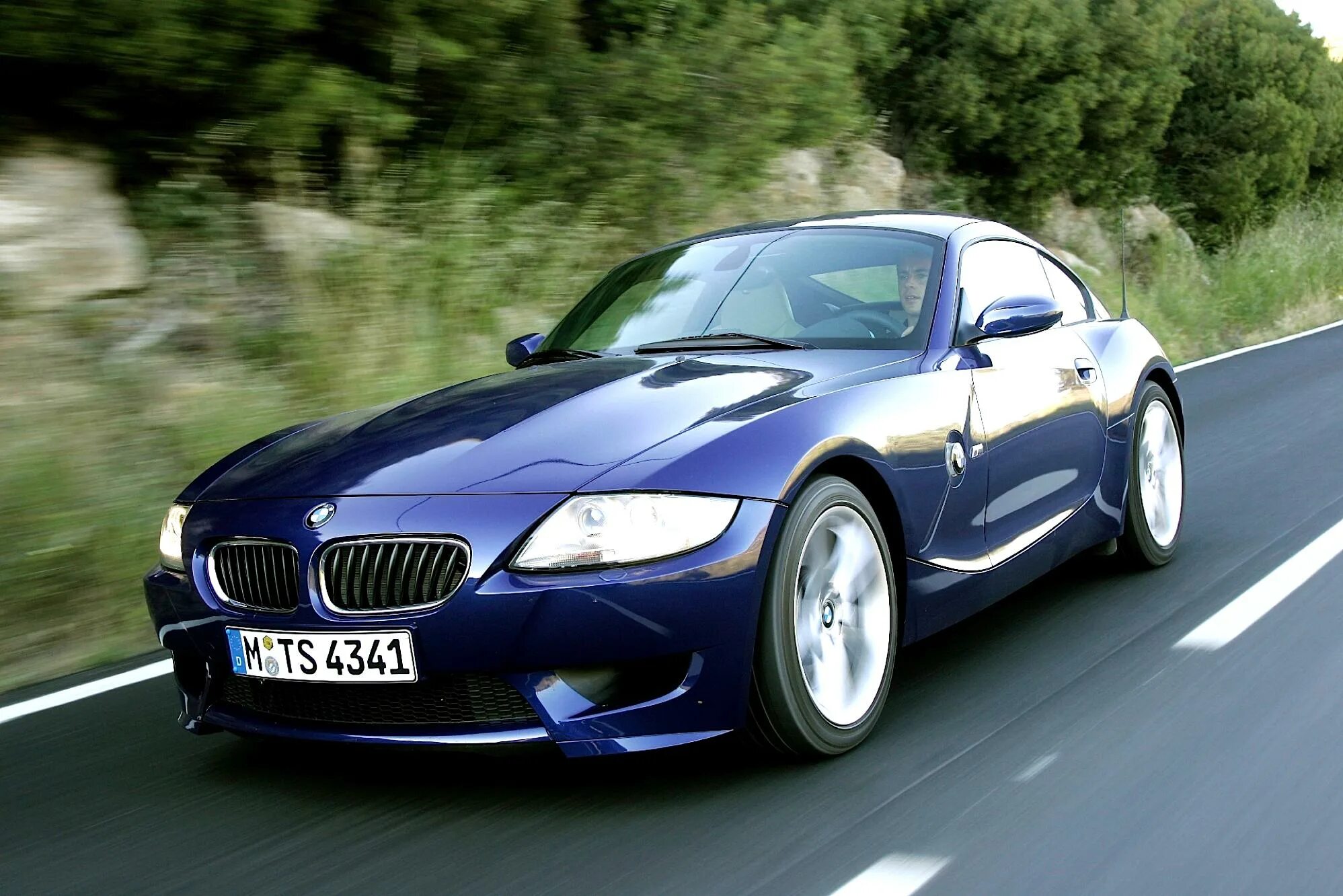 Купить бмв в перми. BMW z4 m Coupe. 2008 BMW z4 m Coupe. BMW z4 Coupe 2006. BMW z4 e85 Coupe.