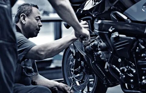Motorcycle mechanic
