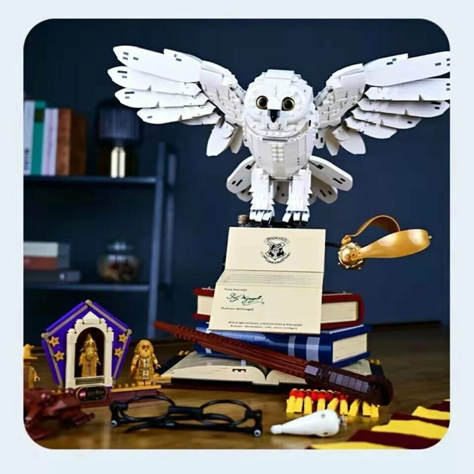 Lego harry potter сова 76391. Символы хогвартса коллекционное издание. Lego harry potter 76391 символы хогвартса коллекционное издание. Коллекционное издание lego harry potter. Lego harry potter букля.