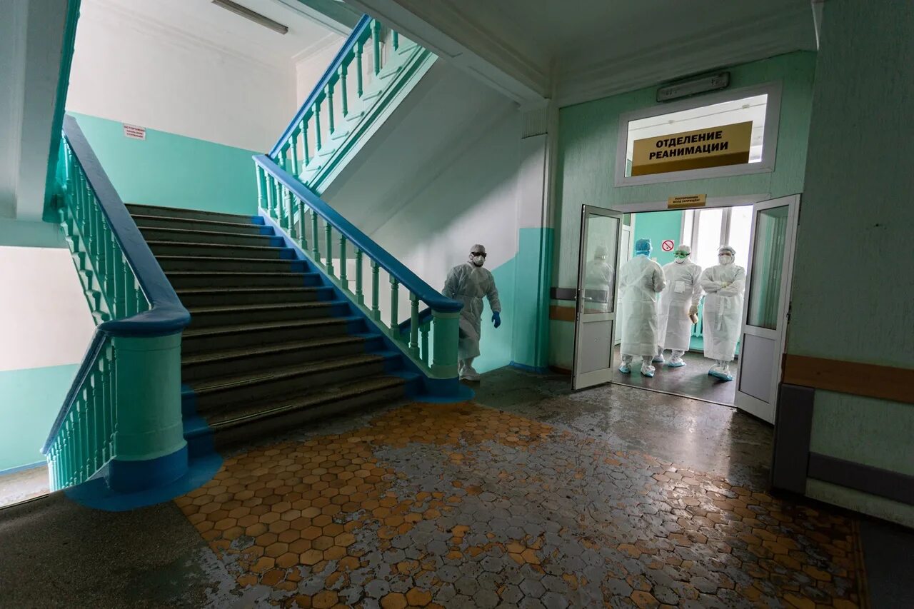 Курская городская больница 6. Инфекционное отделение 3 городской больницы. Инфекционное отделени. Новоульяновская больница. 3 горбольница томск.