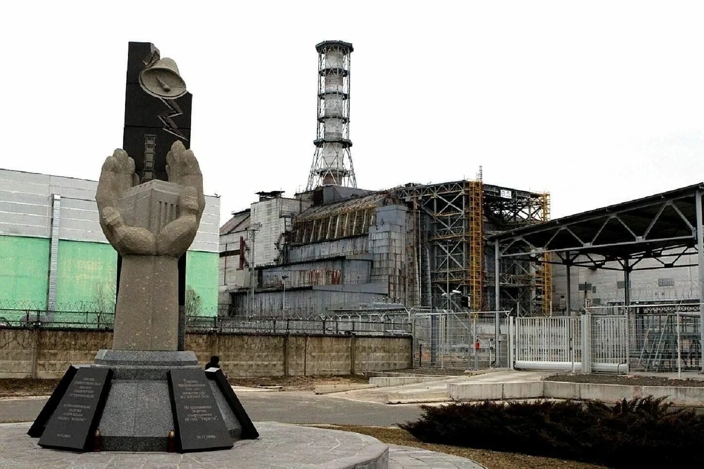 26 Апреля 1986 года Чернобыльская АЭС. 4 Энергоблок ЧАЭС. 4 Энергоблок ЧАЭС 1986. Чернобыльская АЭС 2022. Чернобыль chernobyl