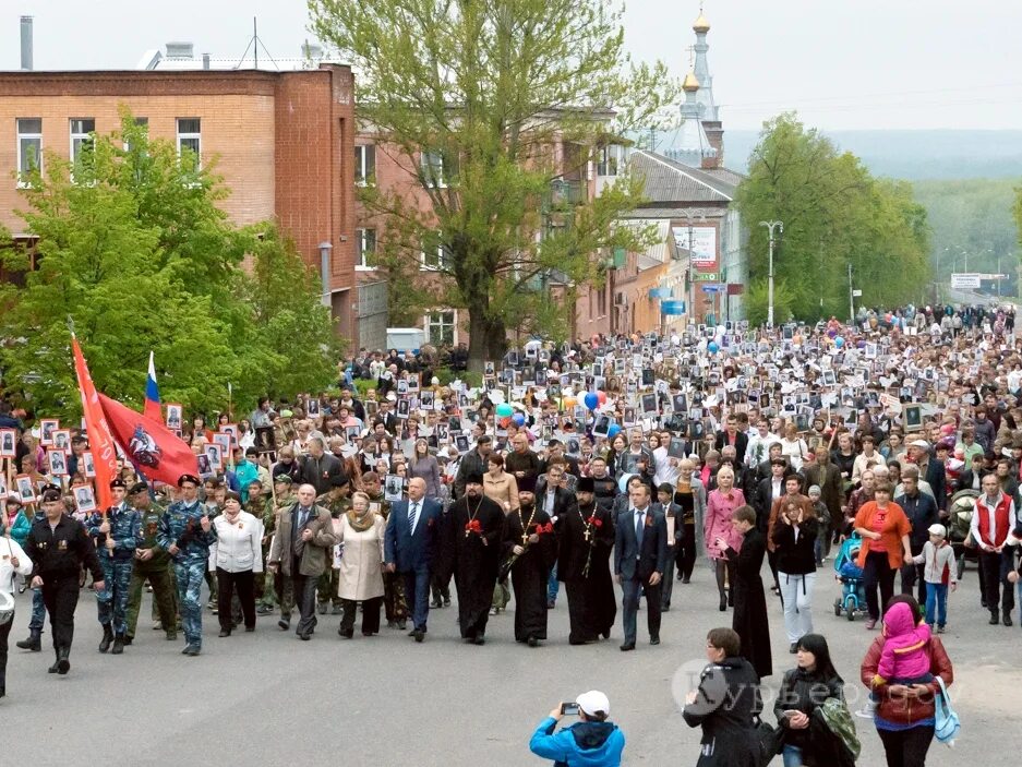 Население г Льгов Курская область. День города Льгов. Праздник во Льгове. Бессмертный полк Кромы.