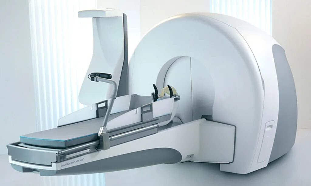 Сайт гамма нож. Радиохирургия гамма нож. Гамма нож Лекселла. Leksell Gamma Knife Perfexion. Гамма нож General Electric.