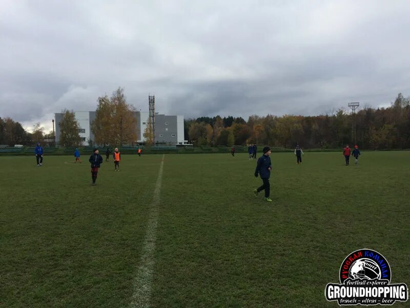 Стадион труд ивантеевка каток. Ивантеевка футбольный стадион труд. Поле ивантеевка. Библиотека 202 москва. Мбу стадион "труд" ивантеевка официальный.