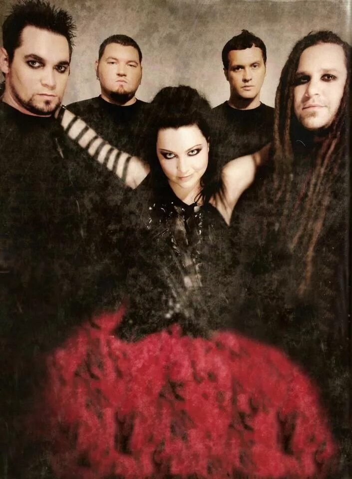 Эваненсис песни слушать. Evanescence 2008. Evanescence рок-группа. Evanescence 1995. Эваненсис песни слушать.
