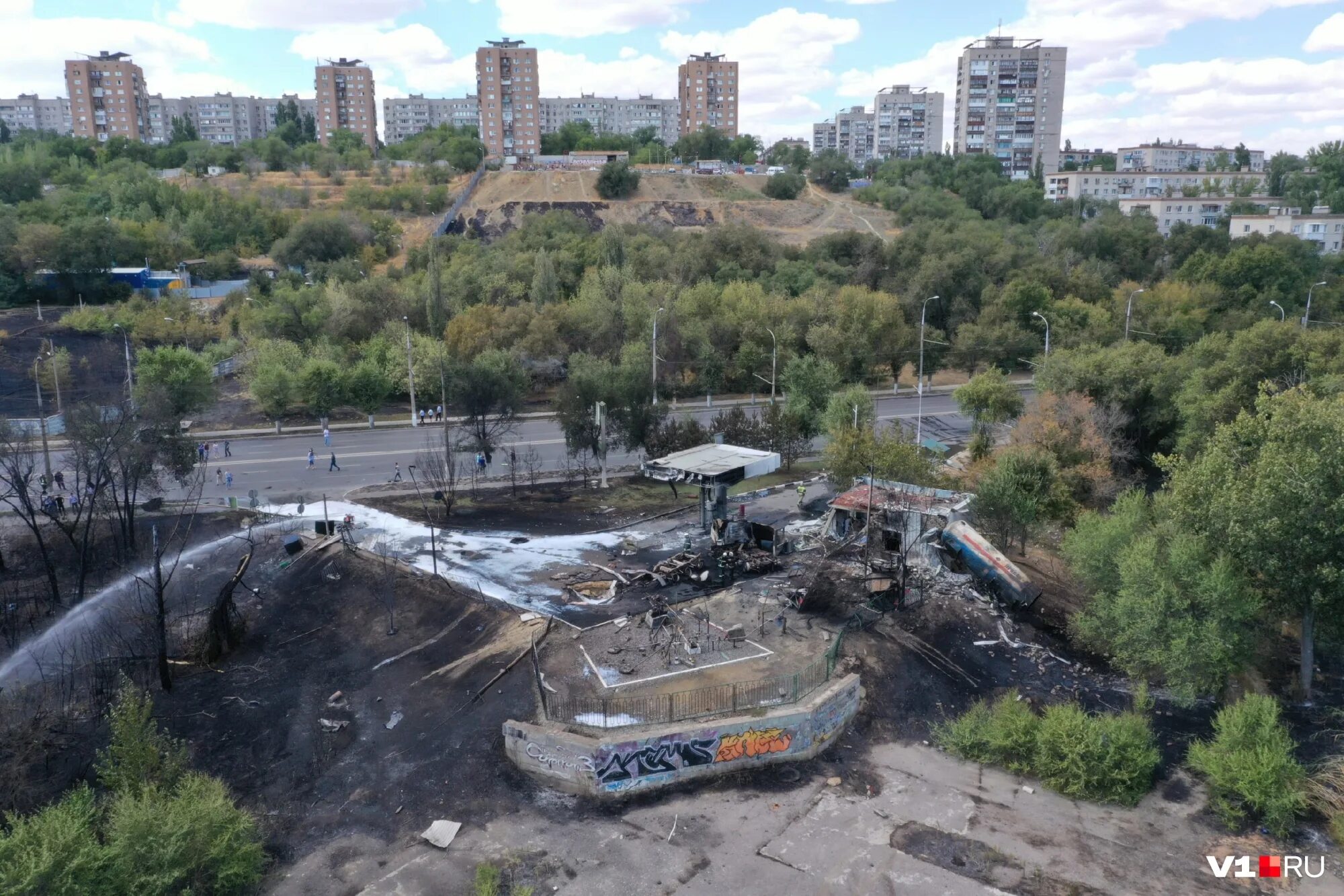 10 августа волгоград. Дтп в волгограде в августе 2021. Пожар на азс волгоград. 10 августа волгоград. 10 августа волгоград.