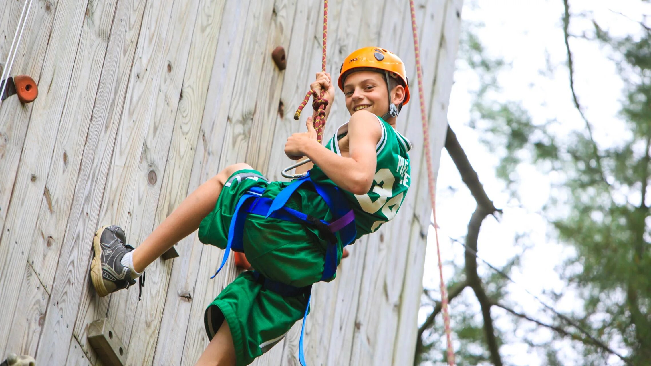 Camp Caribou. Climbing Rope for Schools. Boy Camping. Ropes course. Camping boys