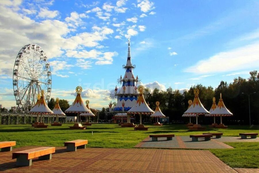 Парк аттракционов набережные. Набережные Челны парк. Парк Победы в Набережных Челнах. Набережные Челны парар Победы. Парк Победы наб Челны.