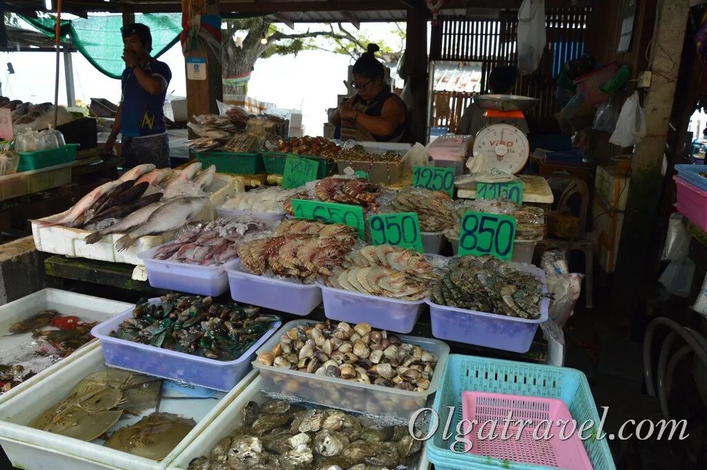 деревня равай рыбный рынок пхукет. рыбный рынок пхукета. рыбный рынок раваи пхукет. рыбный рынок пхукет. раваи рынок морепродуктов.