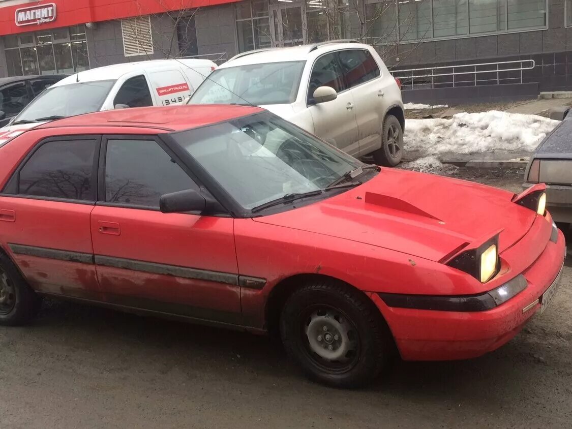 Мазда 1990 года. Mazda 323 1990. Mazda 323 1990 хэтчбек. Mazda 323 IV bg 1990. Mazda 323 купе 1990.