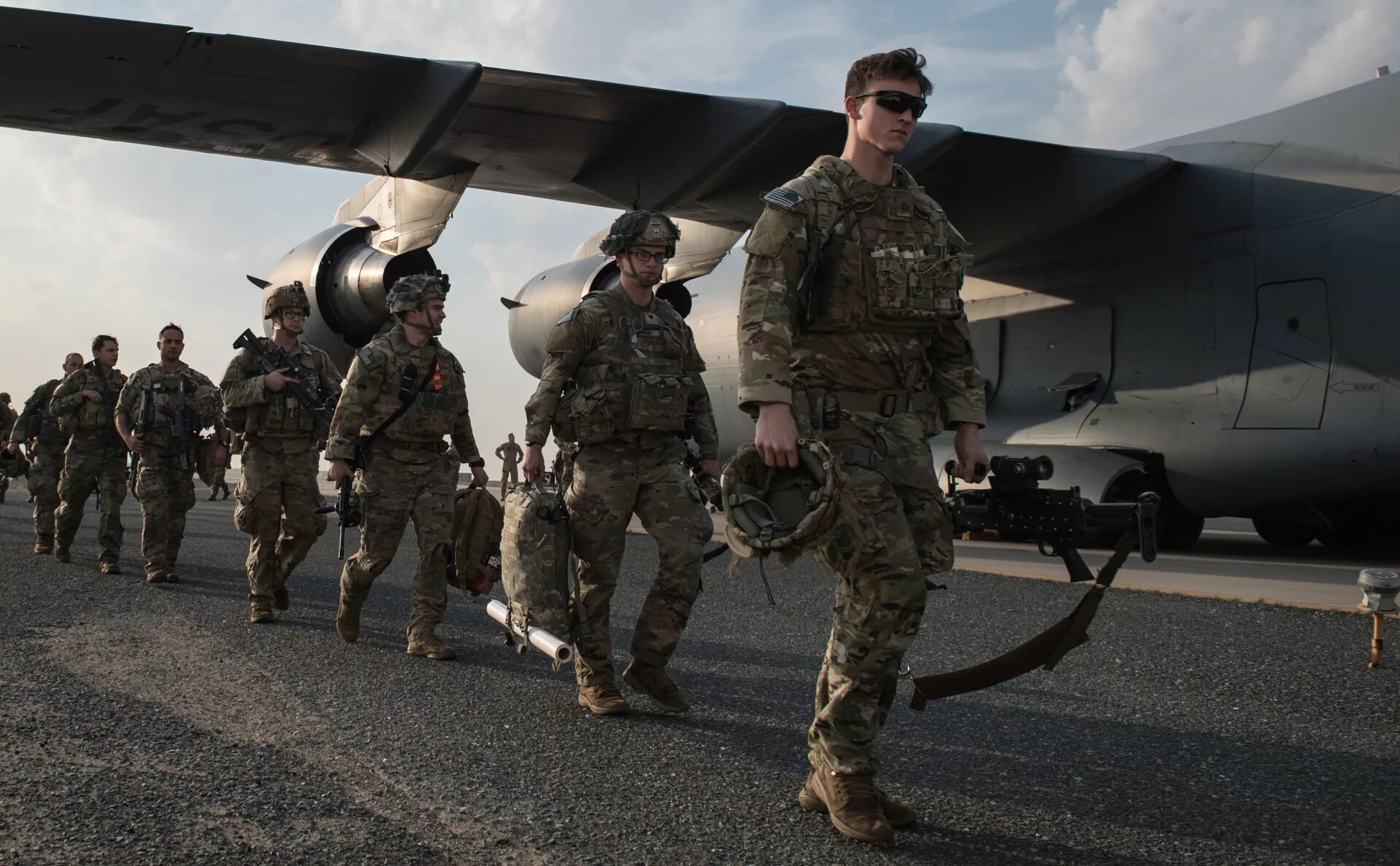 Airborne войска США. 82 Airborne Division в Ираке. Военные армии США. Американские войска в Ираке.