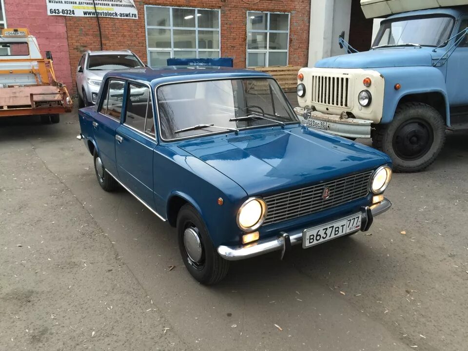 ВАЗ 2101 1970 drive2. ВАЗ-21011 Жигули-1300. ВАЗ 2101 И 21011. Румынские автомобили. Ваз б у саратов