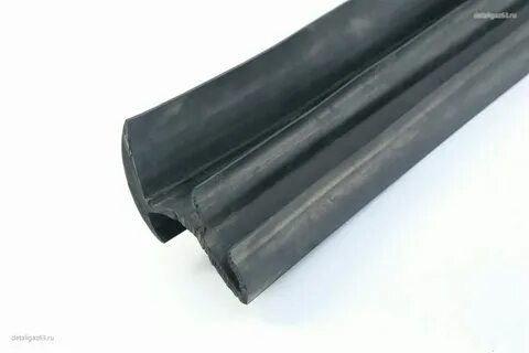 Уплотнитель двери газель