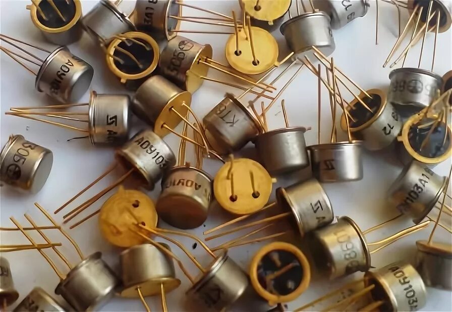 радиотон радиодетали. конденсаторы н10с драгметаллы. радиодетали ссср конденсаторы транзисторы микросхемы. радиодетали ссср конденсаторы транзисторы микросхемы. радиодетали 2т604.