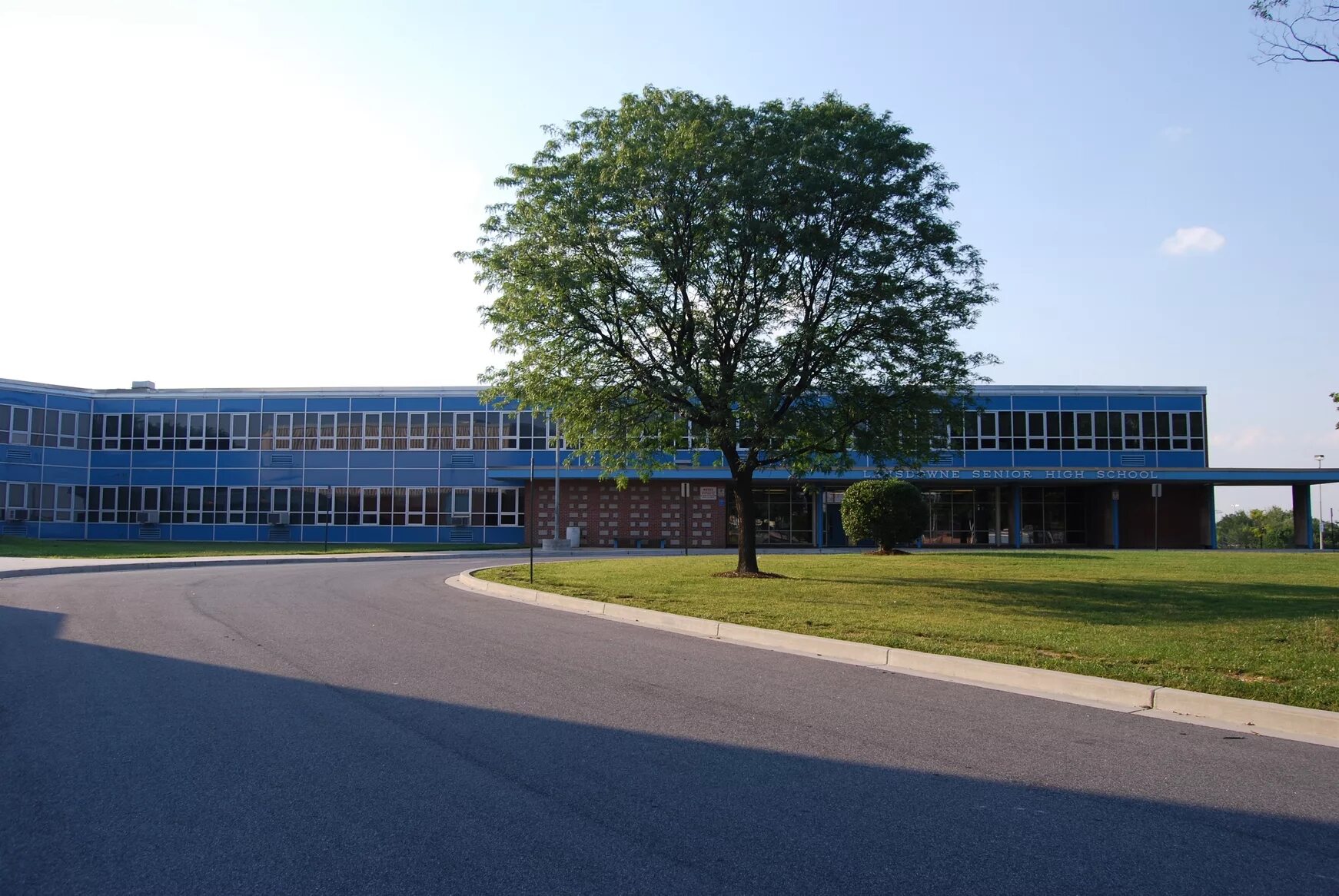 Школа фронт 2. School Front. Школа фронт. Дневная школа. Northview High School.