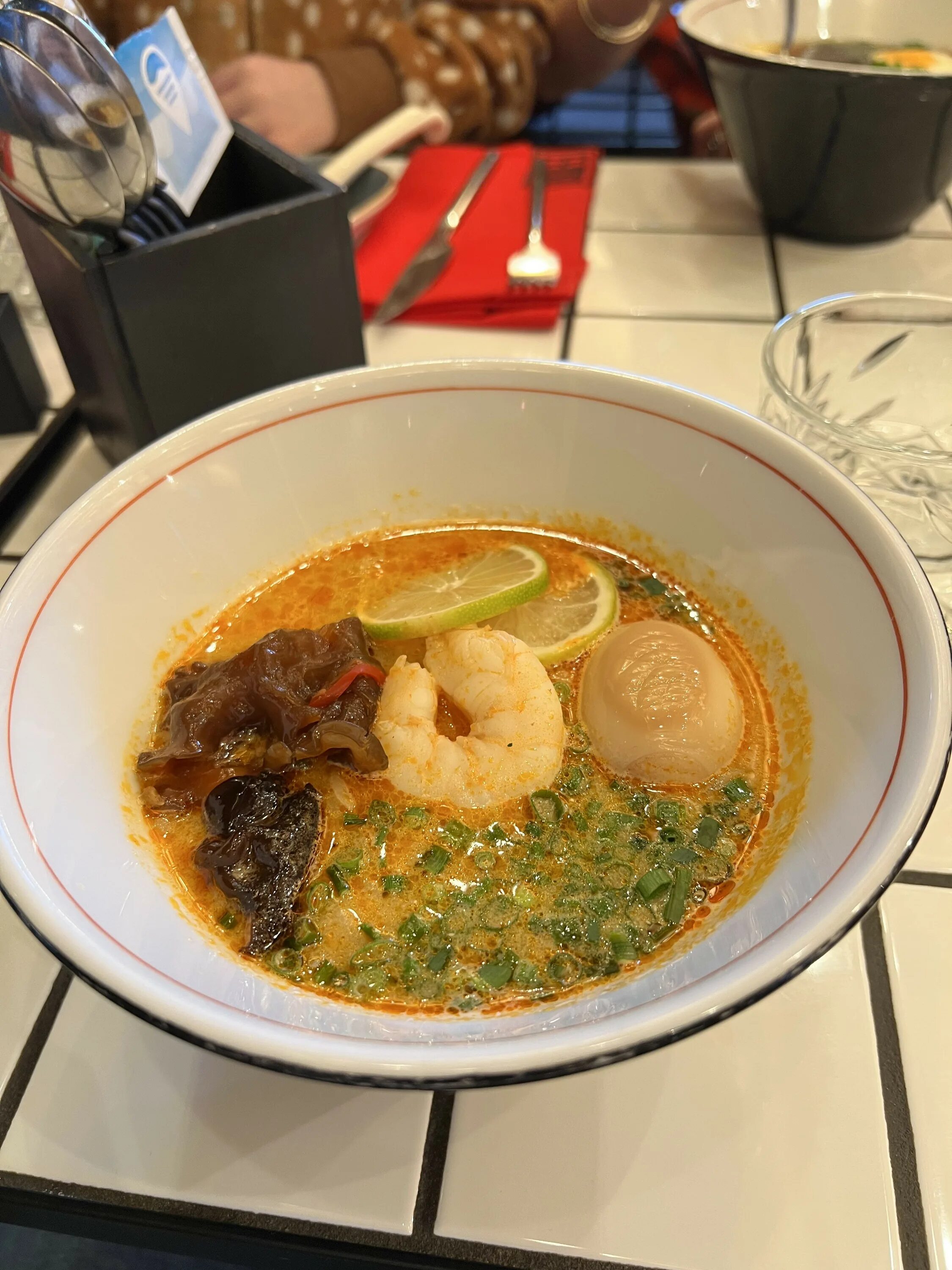 Азиатиш. Азиатиш ресторан. Азиатиш. Aziatish интерьер. Азиатиш.