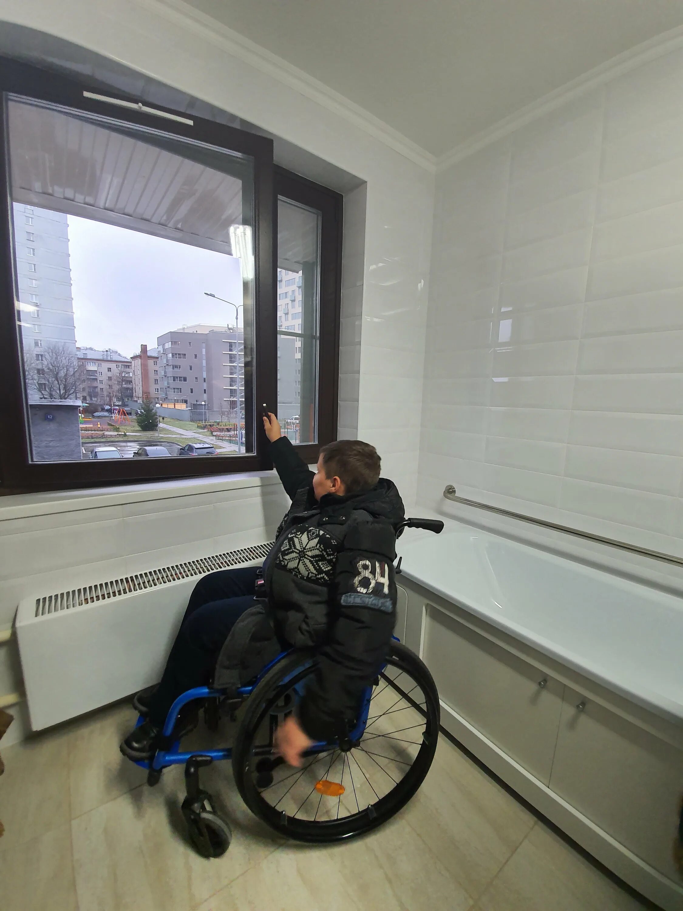 Инвалид детства квартира. Квартира для инвалида. Квартиры приспособленные для инвалидов. Жильё для инвалидов колясочников. Домик для инвалидов колясочников.