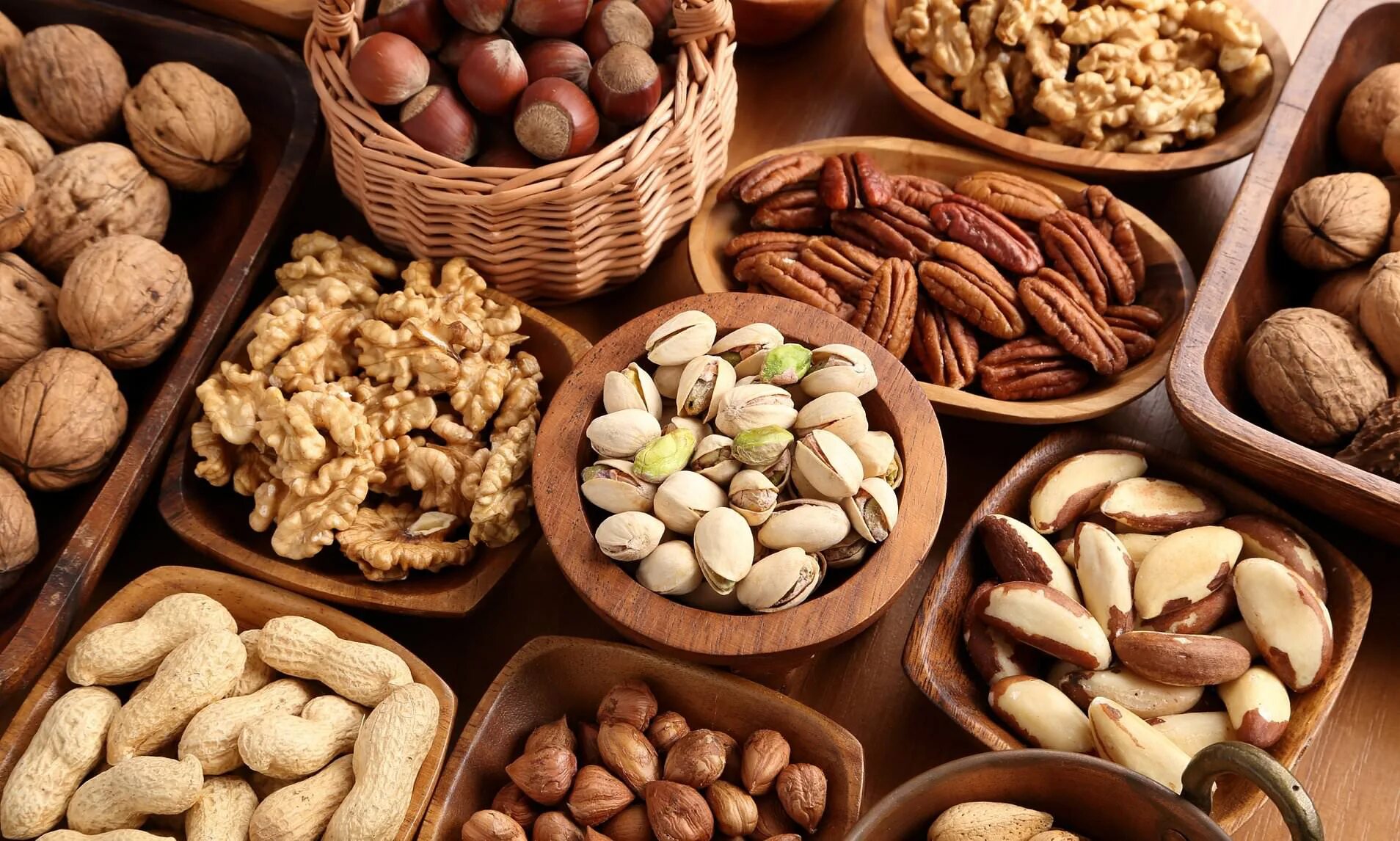 Какие орехи есть при диабете. Орехи. Орехи фото. Грузинский орех. Nuts орехи.
