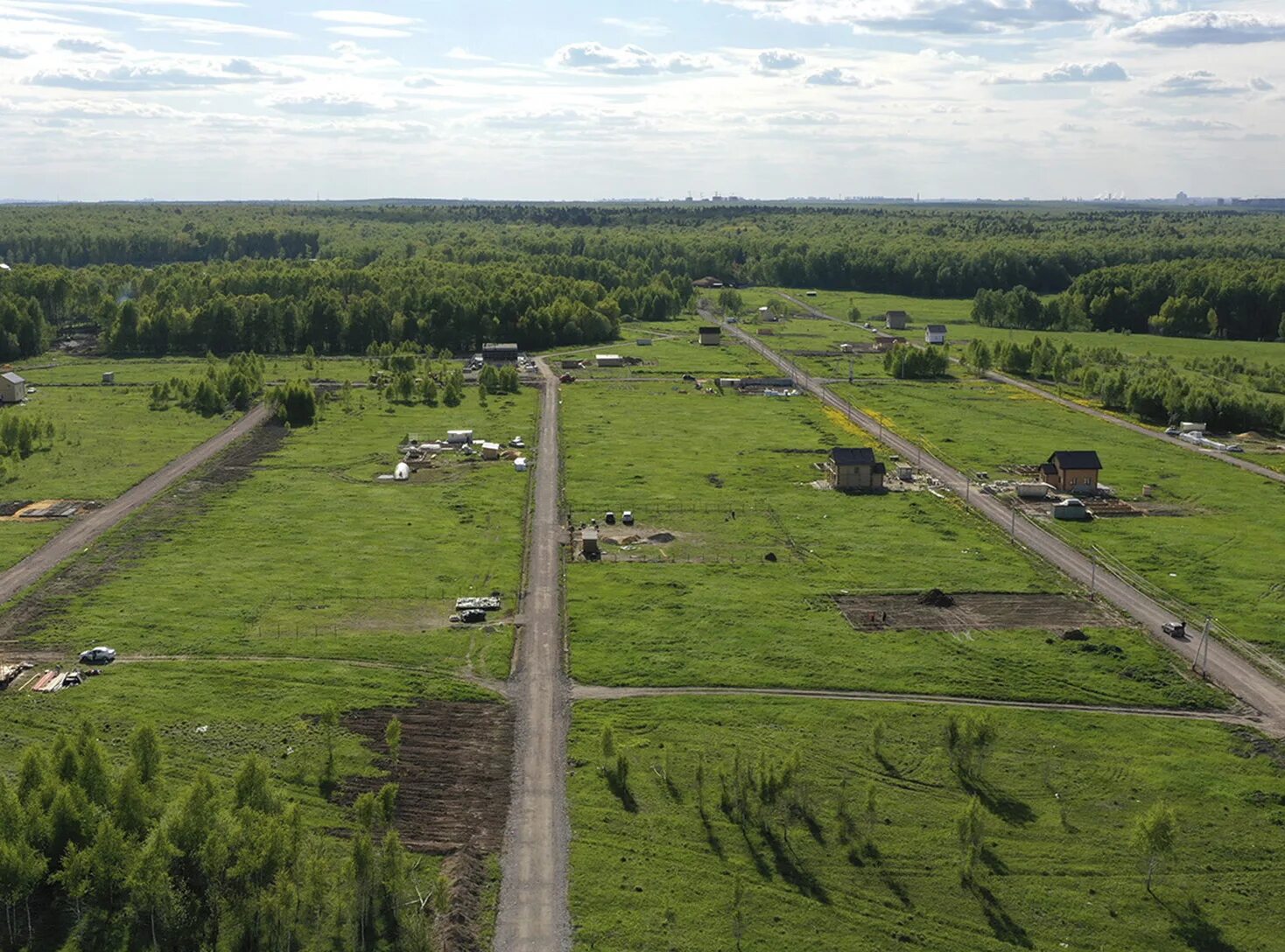 Посёлок раздолье магнитогорск. Поселок раздолье московская область. Экоквартал раздолье. Проклятое место в поселке раздолье. Жилинское раздолье коттеджный поселок.