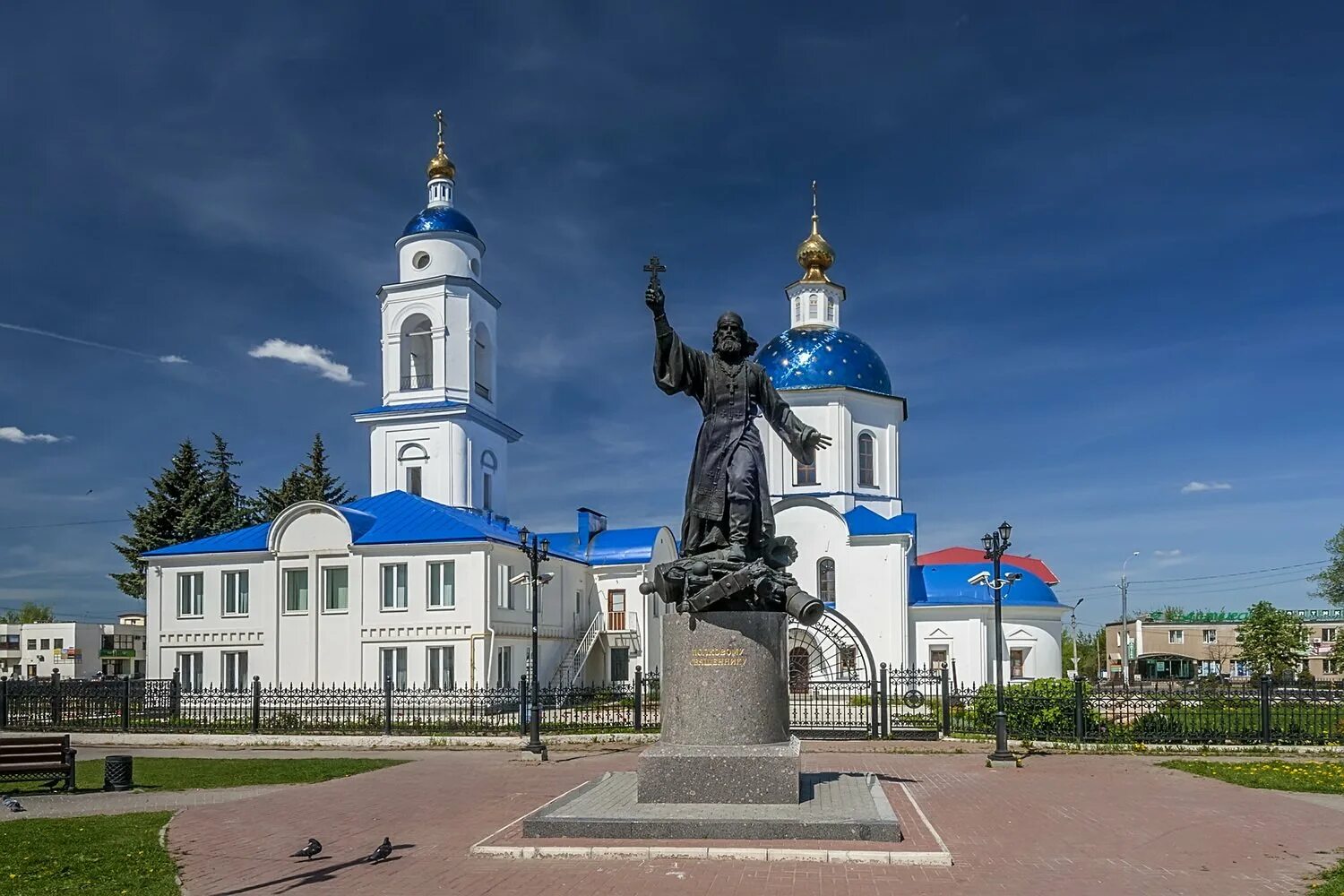 Малоярославец калужская область. Малоярославец достопримечательности. Малоярославец калужская область. Достопримечательности малоярославца калужской. Город малоярославец калужской.