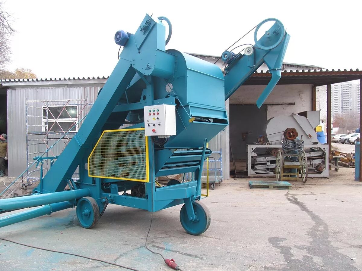 зерноочистительная машина овс 25. очиститель зерна овс-25. овс-25 зерноочиститель. очиститель вороха самопередвижной овс-25м. зерноочистительная машина овс 25.