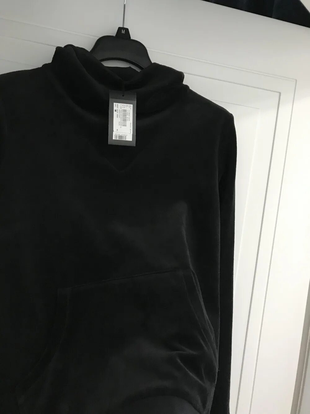 Худи 44. Черная худи армани с мишкой женская. 044 495 одежда. 044 495 одежда. Худи 44.