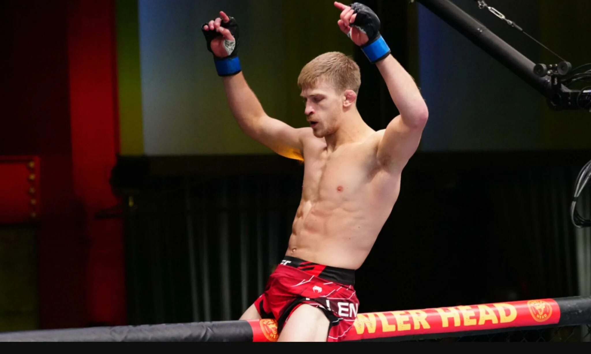 Шон сориано. Келвин каттар арнольд аллен. Arnold allen ufc. Аллен боец ufc. Arnold allen боец.